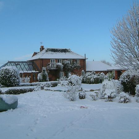 The Three Lions Hotel Fordingbridge Esterno foto